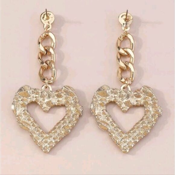 GoldĀ ChaināRhinestoneāHeartāDropāEarrings - Picture 3 of 5